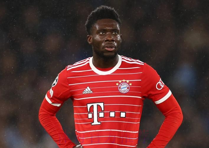 两翼齐飞?皇马希望明夏同时免签阿方索+阿诺德